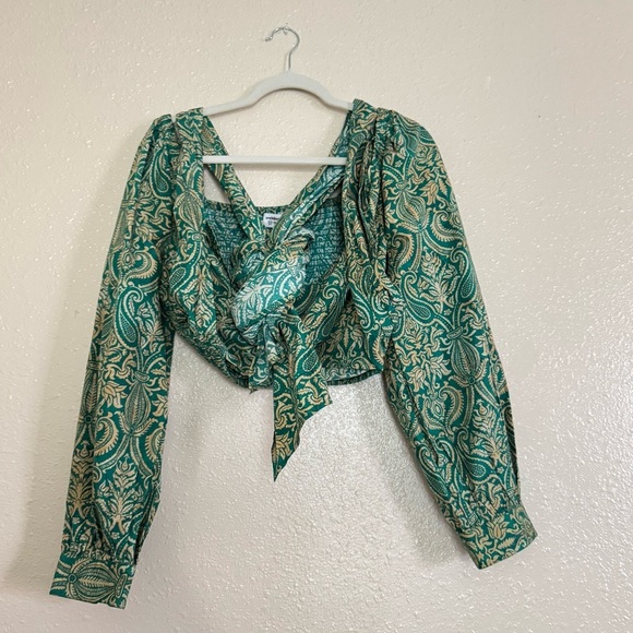 The Drop x Sruthijayadevan Jacquard Printed Sweetheart Surplice Top - Picture 2 of 9